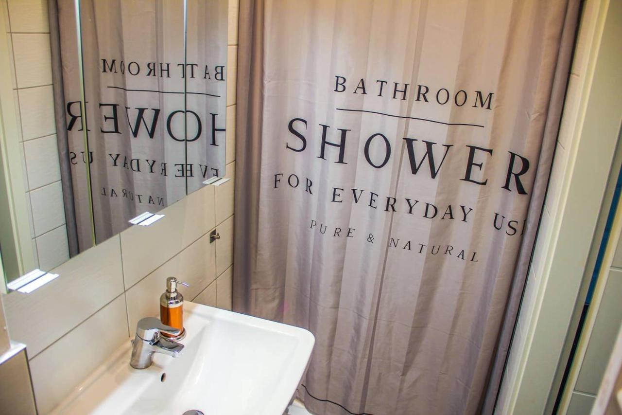 Exklusive 2 Zimmer Wohnung Mit Balkon In Top Lage! Bremen Bagian luar foto